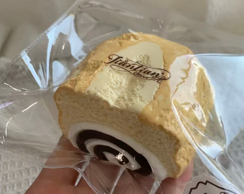 4833  予約品   送料無料 TT   193g