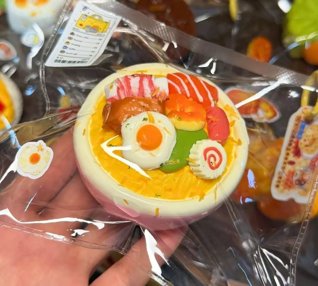 6438  予約品 送料無料  TC   粉粉泡面碗    受注受け締め日：9/10  19：50  ミニサイズ