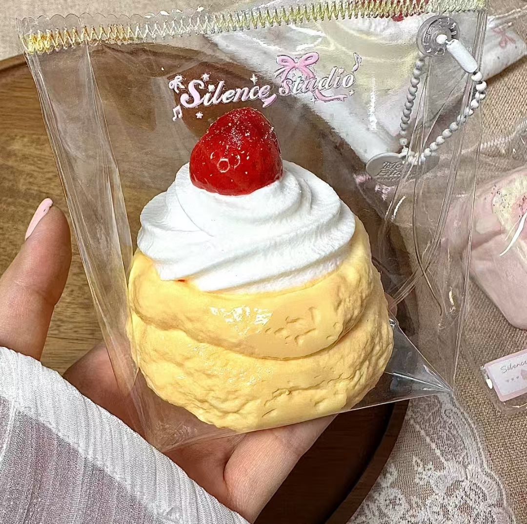 🎀1648　予約品　(春節以降発送) si 奶油泥