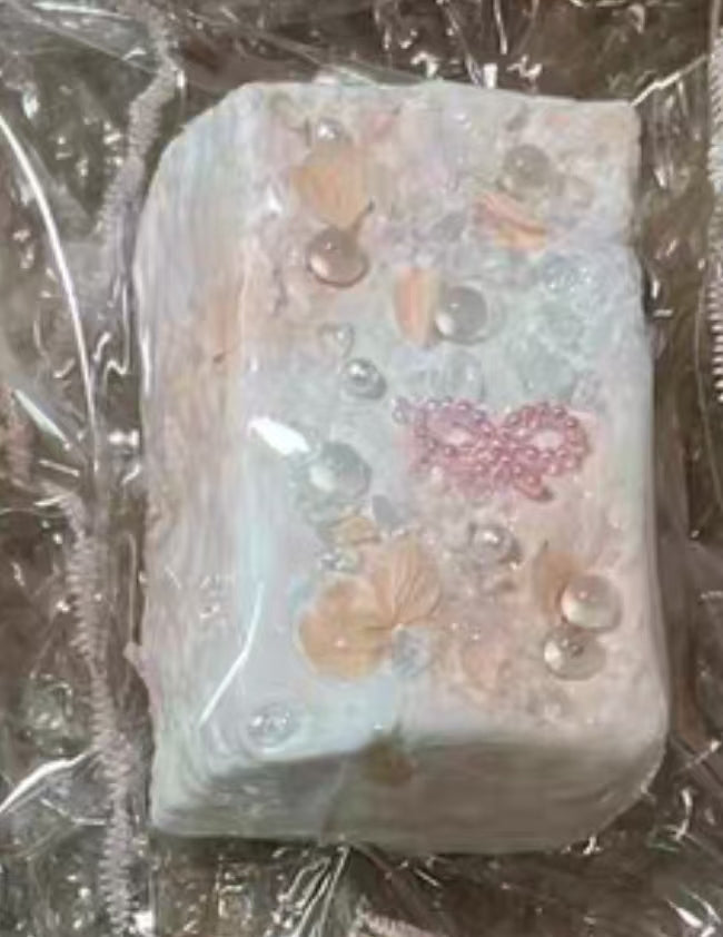 🎀725