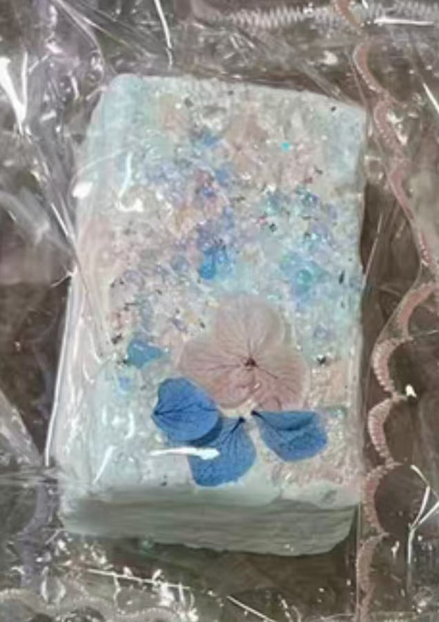 🎀723