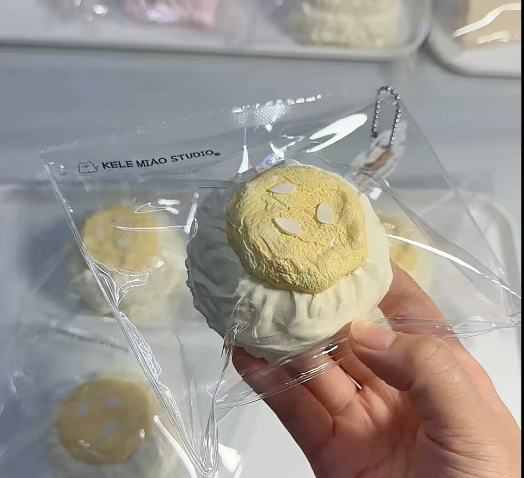 🎀1796　予約品　(春節以降発送) 乳膏泥 KL