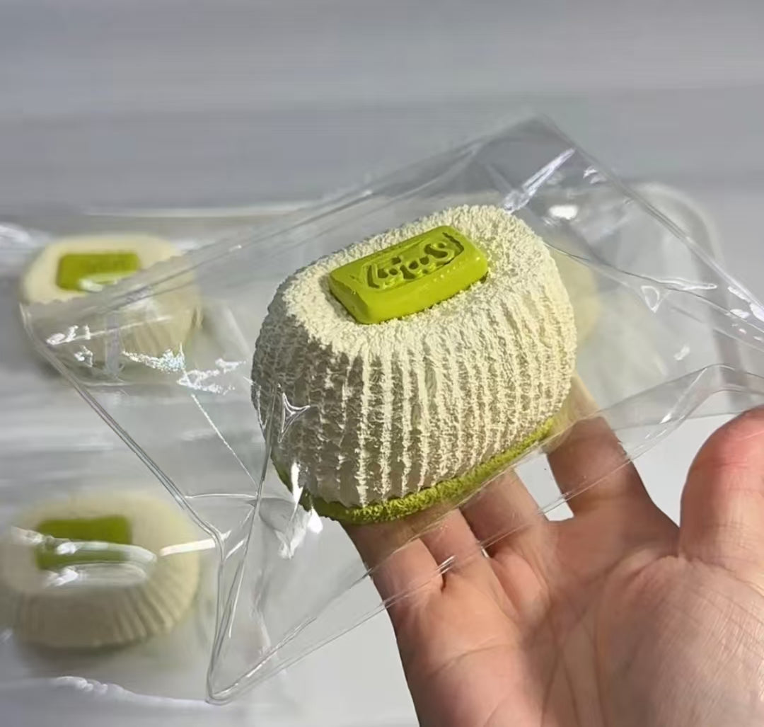 🎀1992　予約品　(春節以降発送) 蓬松乳膏泥 KL